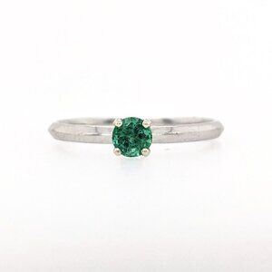 Emerald Ring in Solid 14k Gold | Solitaire Ring | Fine Jewelry